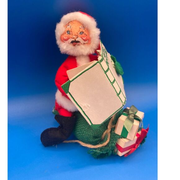 Vintage Annalee Mobilitee Santa sitting on toy bag reading small 7" handpainted - Picture 5 of 5